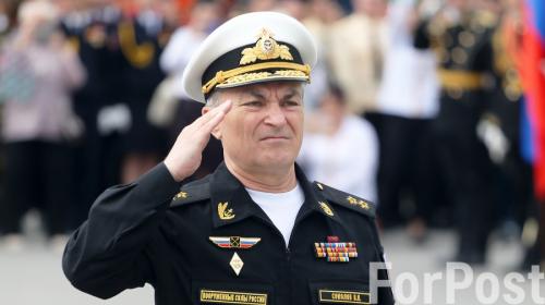 ForPost- Командующему Черноморским флотом в Севастополе Виктору Соколову присвоено звание адмирала