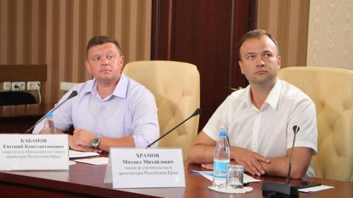 ForPost - За мошенничество бывший вице-премьер Крыма Кабанов и подельники получили условные сроки