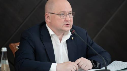 ForPost- Губернатор Севастополя призвал жителей сохранять спокойствие в связи с провокацией Пригожина