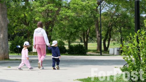 ForPost- В Севастополе рождается все меньше детей