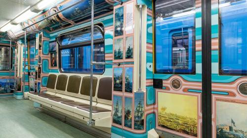ForPost- Поезд-музей с историей Крыма начал курсировать в московском метро