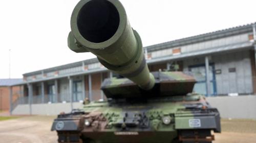 ForPost- Из-за жадности поляков Украина осталась без центра по ремонту танков Leopard
