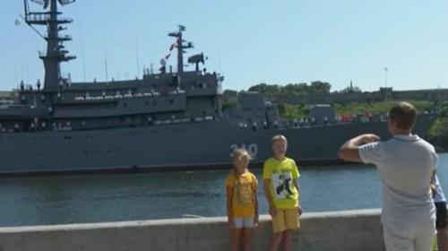 ForPost- В США возмутились из-за российского военного корабля на Кубе