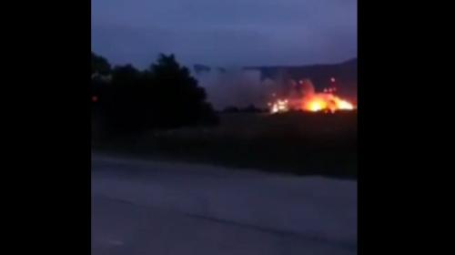 ForPost- Из-за ночного пожара на полигоне в Крыму перекрыли трассу «Таврида»