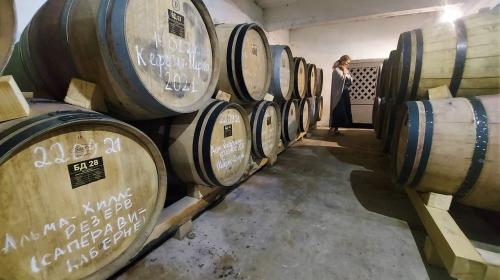ForPost- Севастопольские виноделы упросили поднять цены на импортные вина 