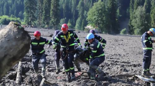 ForPost- В Грузии 7 августа объявили днём траура после трагедии на курорте Шови