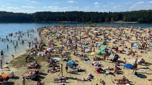 ForPost- От количества людей московские пляжи трещат по швам хуже анапских
