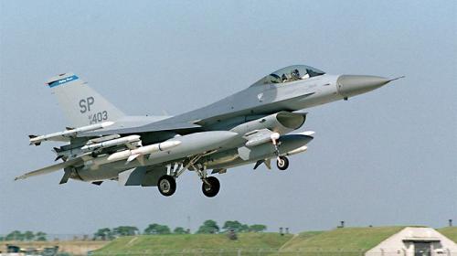 ForPost- США разрешили Дании передать Киеву F-16 после обучения украинских пилотов