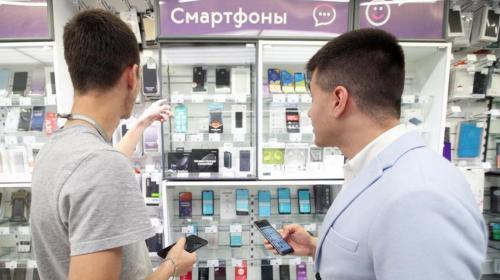 ForPost - В России заметили значительный рост спроса на ноутбуки и смартфоны