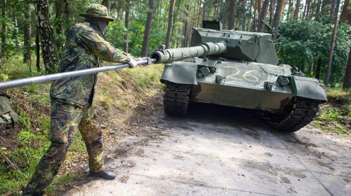 ForPost - ФРГ предоставила Киеву за неделю 10 танков Leopard и 13 млн патронов