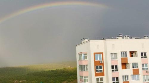 ForPost- На Севастополь обрушился первый осенний ливень 