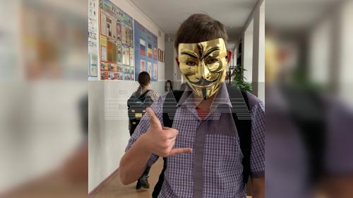 ForPost- Девятиклассник устроил поножощину в школе, тревожная кнопка не сработала