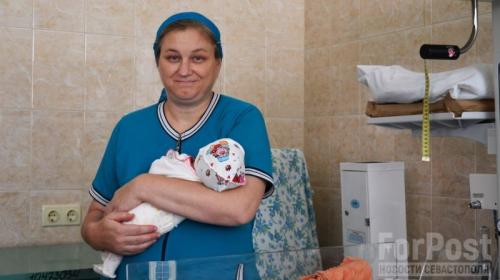 ForPost- Жительница Херсонской области родила в Крыму тринадцатого малыша