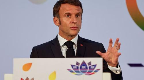 ForPost - Президент Франции перестал ходить зигзагами и изменил позицию по Украине