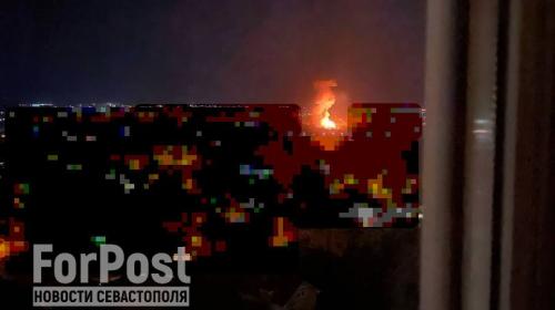 ForPost- В небе Севастополя прогремели мощные взрывы