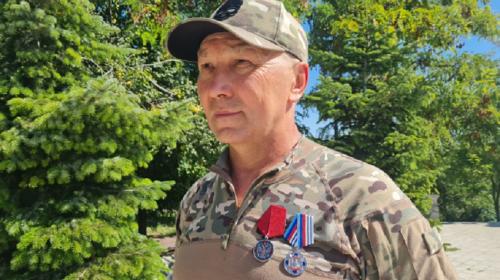 ForPost- Севастопольский военнослужащий награждён двумя медалями