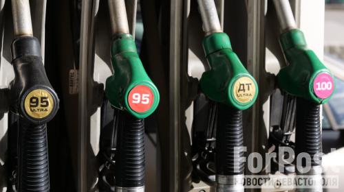 ForPost - 100 рублей за литр ДТ: госзакупка топлива в Севастополе смотрит в будущее