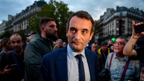 ForPost- Французский политик призвал остановить Зеленского после его обвинений в адрес Польши