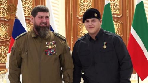 ForPost- Сыну Кадырова Адаму присвоили звание героя Чечни
