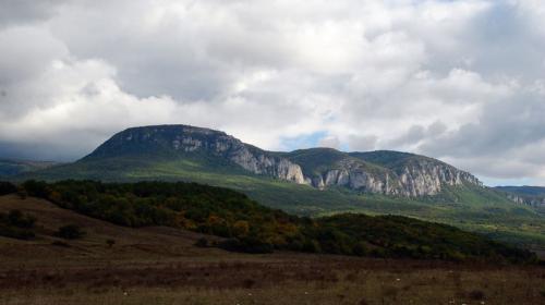 ForPost- Какие тайны скрывает горевшая пять дней вершина крымской горы Бойко