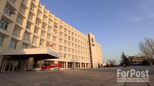 ForPost- При ремонте университета в Севастополе нашли необоснованно затраченные миллионы
