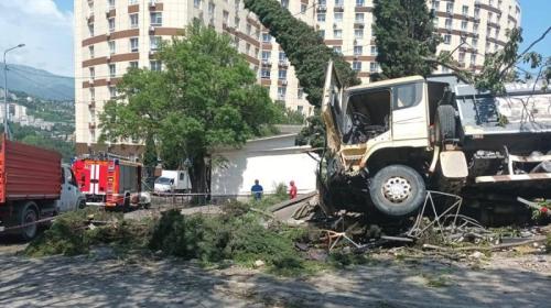 ForPost- В Ялте вынесен приговор сбившему подростка и разрушившему здание жителю Севастополя 