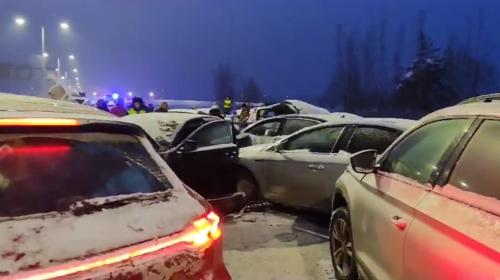 ForPost- В массовом ДТП с участием 50 машин погибли четыре человека 