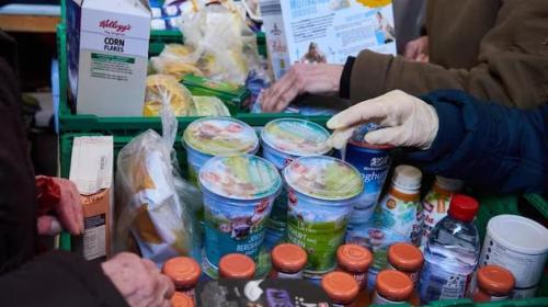 ForPost - В Германии возмутились отношением украинских беженцев к бесплатным продуктам 