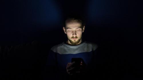 ForPost - Учёные предупредили о скрытой опасности смартфонов