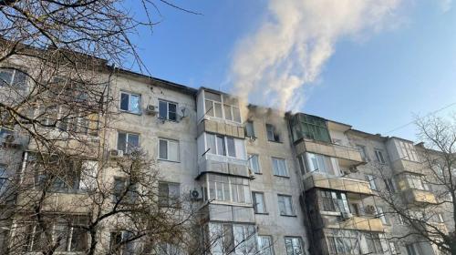 ForPost- На пожаре в многоэтажном доме в Крыму погиб человек