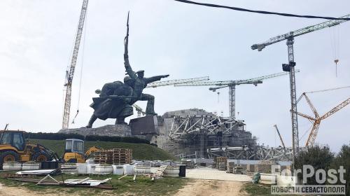 ForPost- В Севастополе началась реставрация памятника со сложной судьбой 