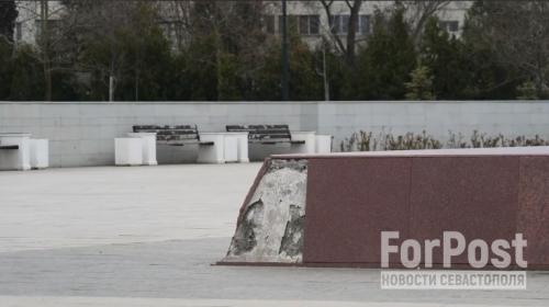 ForPost - Власти Севастополя потребовали через суд восстановить парк Победы