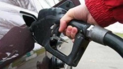 ForPost - В Севастополе на 20 копеек снижена цена за литр высокооктанового бензина