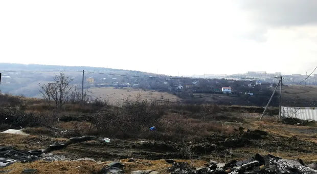 «Лечебные» грязи Зелёной горки Севастополя 