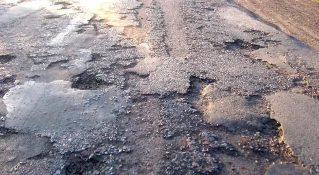 В Севастополе становится меньше «убитых» дорог