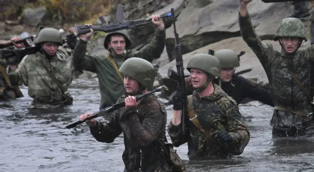 Первые 26 десантников ДНР получили право ношения голубого берета