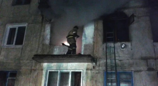 В Крыму от взрыва газа в квартире пенсионерки загорелась пятиэтажка
