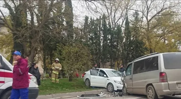 ДТП в Инкермане парализовало дорожное движение