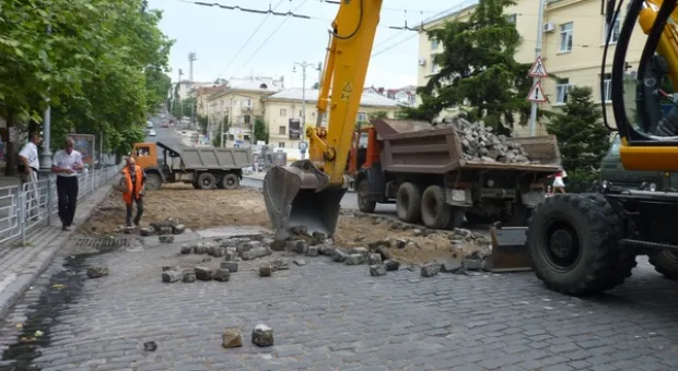В Севастополе переложили ответственность за сохранность 150-летней брусчатки на Минкультуры