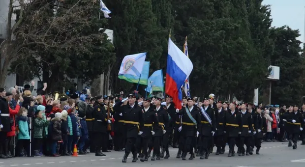 Черноморский флот отмечает полувековой юбилей отдельной бригады морской пехоты