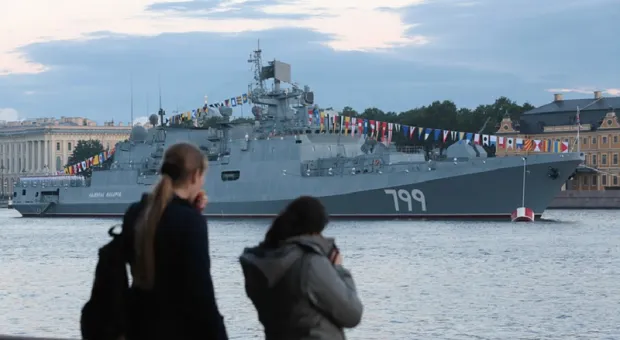 Фрегат «Адмирал Макаров» в Севастополе ждут в следующем году