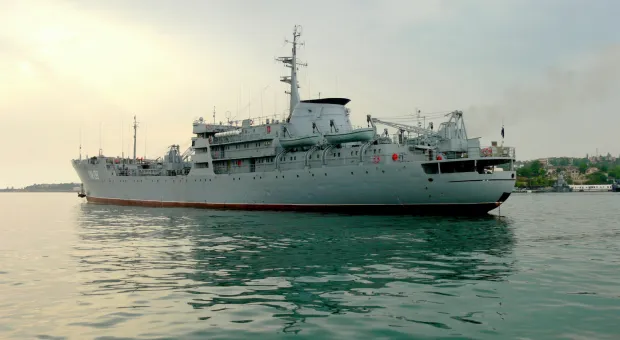 Плавучая мастерская Черноморского флота отправилась к берегам Сирии