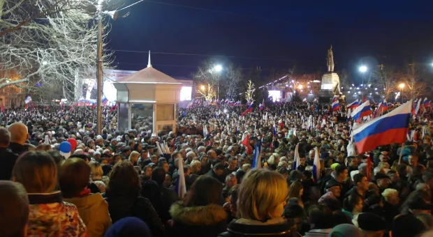 Небывалое количество севастопольцев собрал митинг-концерт с участием Владимира Путина 
