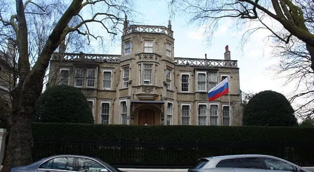 Мировые новости - Почему в Севастополе закрасили граффити с Путиным