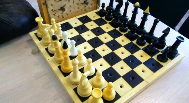 В Севастополе сыграли вслепую в шахматы и не только