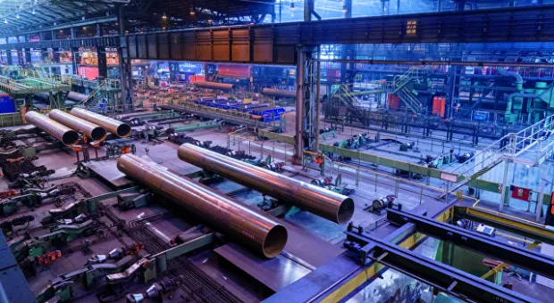 Мировые новости - Под Севастополем перевернулся цементовоз