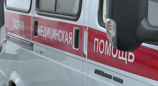 Электричка смяла микроавтобус в Красноперекопском районе