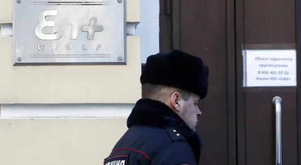 Новости России - ФАС одобрила сделку по приобретению "Мегафоном" ритейлера "Связной"