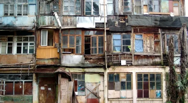 На расселение аварийного жилья в Крыму дали 935 миллионов