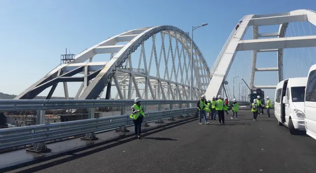 Крымский мост: готовность – 98%, трещин нет